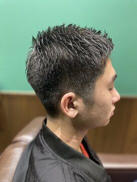ヒロギンザバーバーショップ 丸の内店(HIRO GINZA BARBER SHOP) 至高の刈り上げ