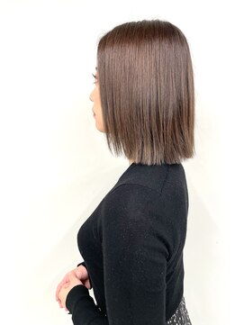 バルベストーキョーサウス(BARBES TOKYO SOUTH) 切りっぱなしミディスタイル