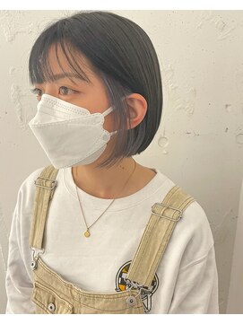 カウチ 板橋本町店(kauti) ぱつっとボブとイヤリングカラー