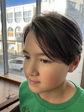 カナエ(CaNaE) ディカプリオショート