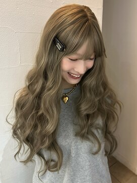 メゾンアクア 表参道(Maison ACQUA) ☆ブリーチなしダブルカラー オリーブ オリーブベージュ ボブ