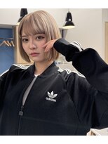 リノショアーズ 元町店(RINOSHORES)&nbsp;10代20代★大人可愛いトリプルカラーブリーチミルクティーカラー