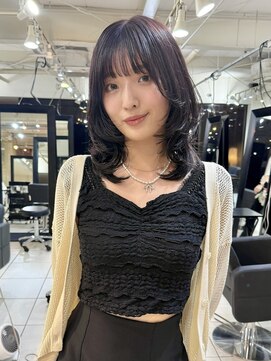 アクアオモテサンドウ(ACQUA omotesando) △ラベンダーグレージュレイヤーカットハッシュカット韓国ヘア