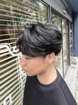 バレッタ(Barretta by neolive) フェザーパーマ/ニュアンスパーマ/センターパート/メンズカット