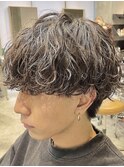 波巻きパーマメンズマッシュセンターパートスパイラルパーマ韓国