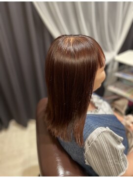 ヘアーアンドエステ ブレ ピーチピンク