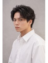 トラスト ザ バーバー 東京駅日本橋店(TRUST the Barber) センターパート/フェザーパーマ/ルーズパーマ