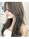 ハイライトたっぷりローレイヤーカット