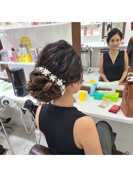 ヘアセットサロンエッジ(Edge) お誕生日イベントヘアセット