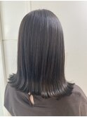切りっぱなしミディ◎グレイアッシュカラー