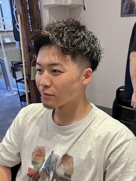 フォルム(FORME) ピンパーマ　ショートフェード