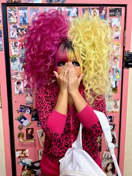 ヘアセットアップス(UP's) 顔が埋もれそうで可愛い♪『スーパーデカ盛りツインテール♪』