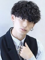 コンフィデンス メンズヘアー(confidence MEN'S HAIR) ハイアモーマッシュ『ハイスパイラルパーマ×刈り上げ前下がり』