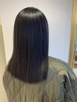 e.m.a プレミアムビューティーサロン 栄駅店(e.m.a PREMIUM BEAUTY SALON)&nbsp;艶髪ストレート×セミロング×アッシュブラック