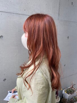 アチーブリス(achieve Liss) 無造作ウェーブ×オレンジカラー20代30代ハイトーンブリーチ