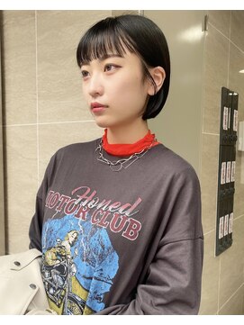 スニュウ(snuw) 切りっぱなしボブ小顔カットグレージュミルクティ