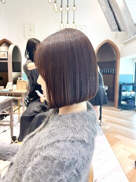 ロンド レグリーズ 立川(Lond leglise) タッセルボブ/ミニボブ/フェイスレイヤー/顔まわり/グレージュ