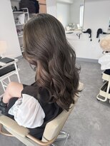 リル(lil)&nbsp;髪質改善/白髪ぼかし/インナーカラー/ケアブリーチ/学割U24