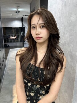 フィーネ(Fi-Ne) 大人上品な韓国レイヤーカット/艶感モカベージュ/髪質改善