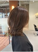 レイヤー×ミディアムボブ