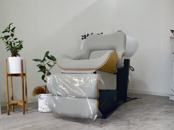 シープン(sheepn)の写真/≪骨格矯正スパ資格取得≫癒し×エイジングケアで老化予防◇骨の歪みを整え、本気の美髪へ導く贅沢スパ♪