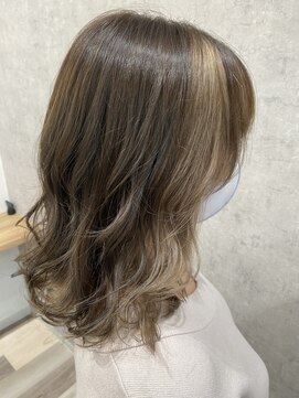 リースリー(Re.3 connecting beauty) デザインカラー☆インナーベージュ