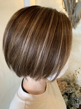 ヘアーメイク ロン(Ron) 30代40代50代白髪ぼかし透明感ハイライトミルクティーベージュ