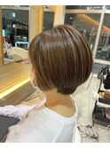 ★岡田有加★20代30代/ショートヘア×大人ハイライト