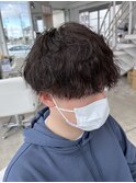 波巻きスパイラルパーマ　ツーブロック　マッシュ　骨格補正