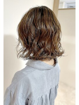 エマヘアープラス 下郡店(Emma Hair plus) お家でも巻いたような動き!コテ巻き風パーマ☆
