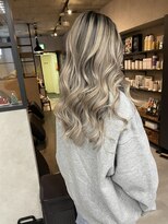 サニー 渋谷(SUNNY)&nbsp;バレイヤージュ、ココアベージュ、ハイライト、グレージュカラー