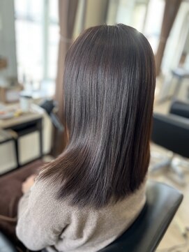 コア フィール ア デイ(COIFFURE A DAY) 【M3D見附今町】髪質改善カラー