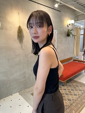 ヒュージ 三軒茶屋(huge) 外ハネボブミディアム×ニュアンスカラー_20代30代