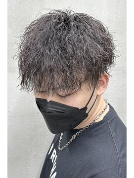 ダズルヘアーエイチ(DAZZLE hair H) 強めツイストスパイラルパーマ波巻きシャドウフェザーニュアンス