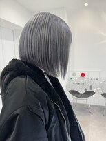 ギグスダブル 栄久屋大通店(gigs double)&nbsp;ブリーチカラー/アッシュグレー/セミショート