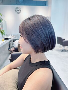 ネイロ 日本橋(NeiRo) 小顔ショートボブカラー大人ショートボブひし形ショートカット