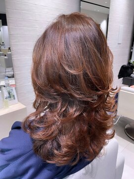 ステア ケース(stair case) 【NATASHA】銀座レイヤーカット/20代/30代/40代/50代