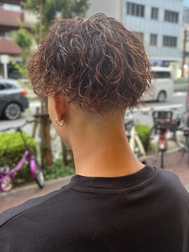 スワッグバーバースタジオ(SWAG BARBER STUDIO) ツイストスパイラルパーマ