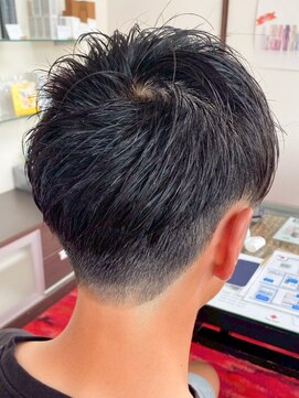 トゥルートラスト オムオム 甲府和戸(True Trust HOMME HOMME) メンズ 爽やかビジネスショートスタイル ソフトツーブロック