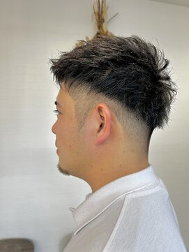 リベストバイジェービー 稲毛(li best. byjb) ホワイトグレージュ/チェリーブラウン/ミニウルフ[稲毛/稲毛駅]