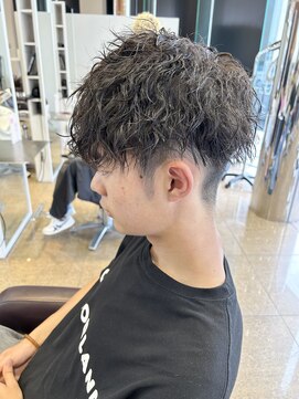 レッド(ReD) ツイストスパイラルパーマ