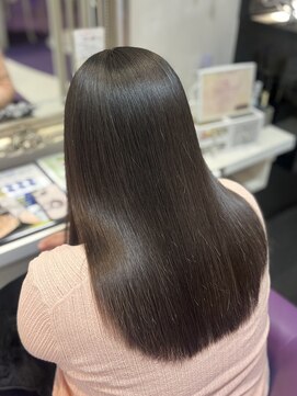 ハピネスフィール 宇治店(Happiness FEEL) 20代30代 髪質改善 縮毛矯正 グレージュ トリートメント 美髪