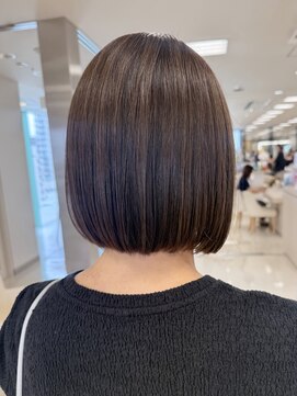 ケンジ 平塚ラスカ店(KENJE) ブラウンベージュ