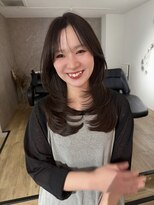エトワ 中央店(etoi)&nbsp;大分ハッシュカット胸上鎖骨下ミディアムレイヤースタイルかるめ