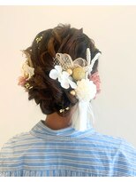 カウチ ヘアー ドレッシング(COUCH Hair Ｄressing)&nbsp;成人式前撮りアップスタイル