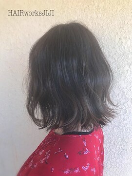 ヘアーワークス ジジ(HAIR works JIJI) ルーズウェーブミディ