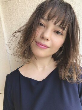 ムジーク(Musiiik) 抜け感ロブ