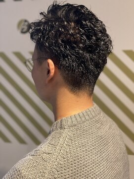 バーバーバー 八広(BARBER-BAR) 大人のパーマスタイル