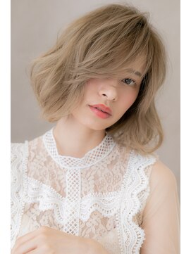 カバーヘア ブリス 戸田公園西口店(COVER HAIR bliss) ハイトーンウルフパーマ抜け感小顔ボブZ戸田公園10代20代30代