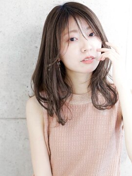 ラティ(Ratie) "Ratie"ゆるふわロング【久屋大通/栄】